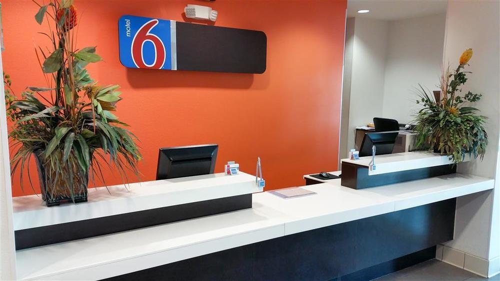 Motel 6-Eagle Pass, Tx - Lakeside Interior foto